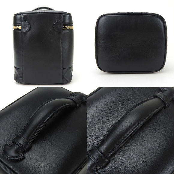 CHANEL Black Leather Pouch - Picture 4 of 7